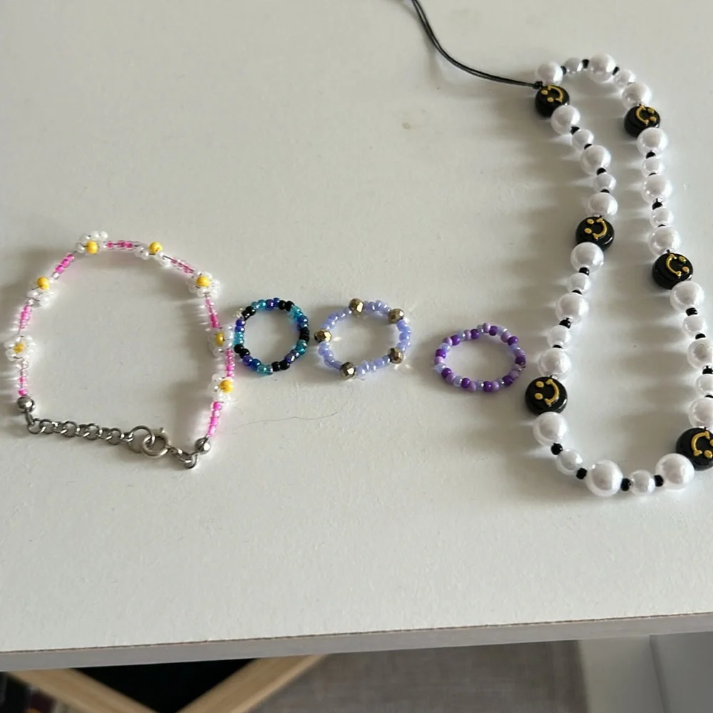 Jewelry bundle! - Picture 4 of 7